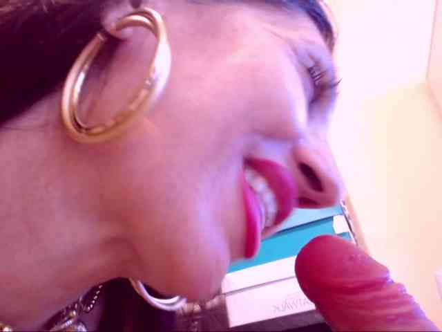 SpecialCerise webcam