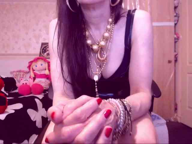 SpecialCerise webcam