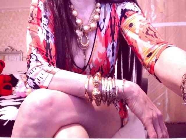 SpecialCerise Live Webcam on BongaCams