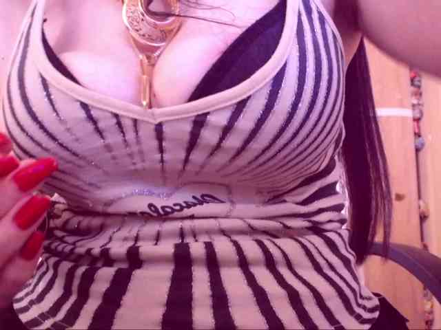 SpecialCerise webcam