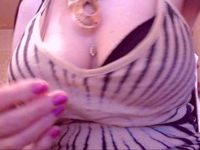 SpecialCerise webcam