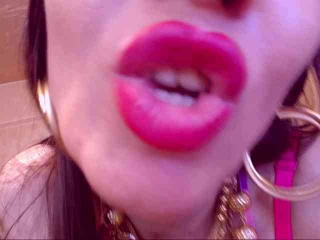 SpecialCerise webcam