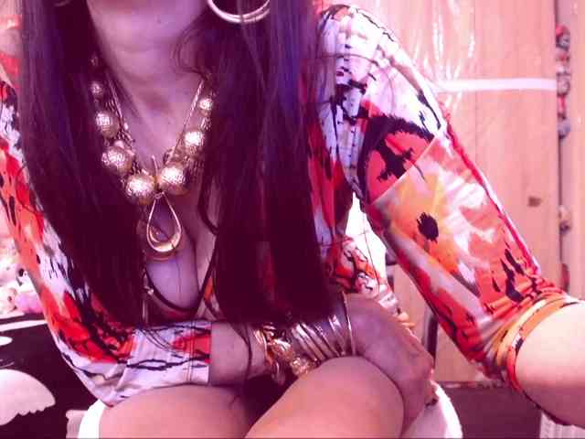 SpecialCerise webcam