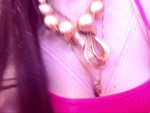 SpecialCerise webcam