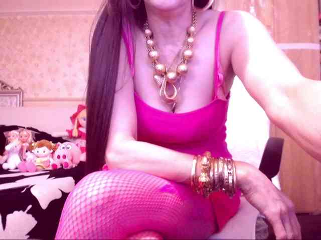 SpecialCerise webcam