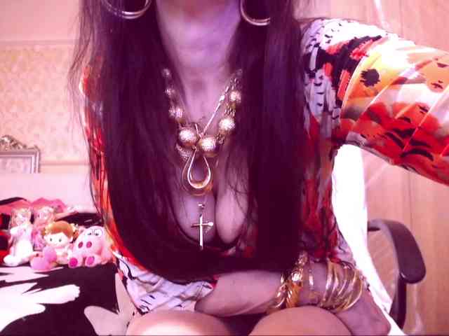 SpecialCerise webcam