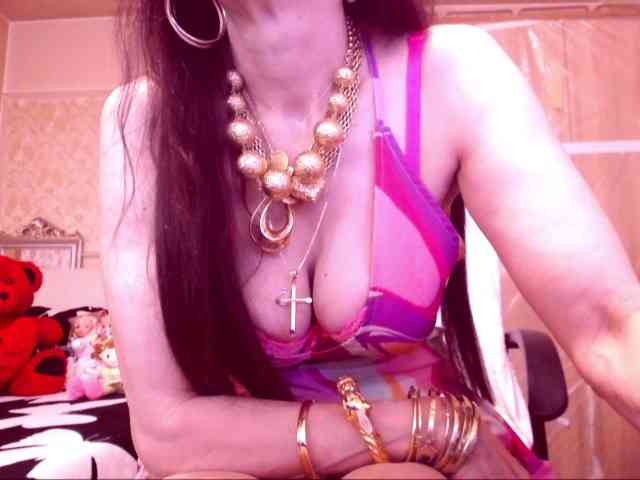 SpecialCerise webcam