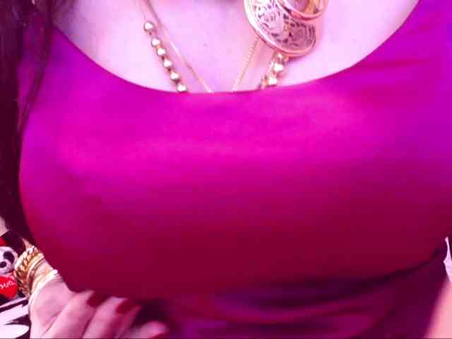 SpecialCerise Live Webcam on BongaCams