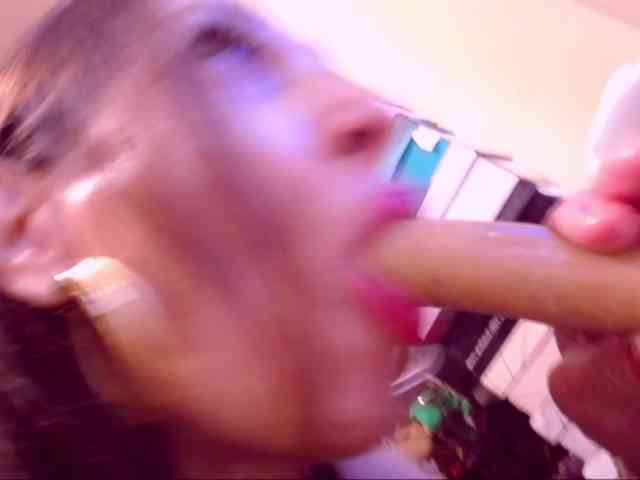 SpecialCerise webcam