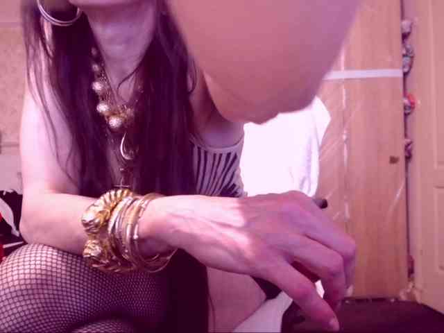 SpecialCerise webcam