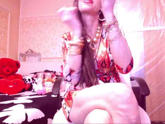 SpecialCerise Live Webcam on BongaCams