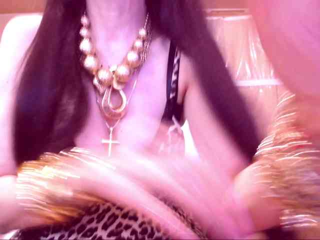 SpecialCerise webcam