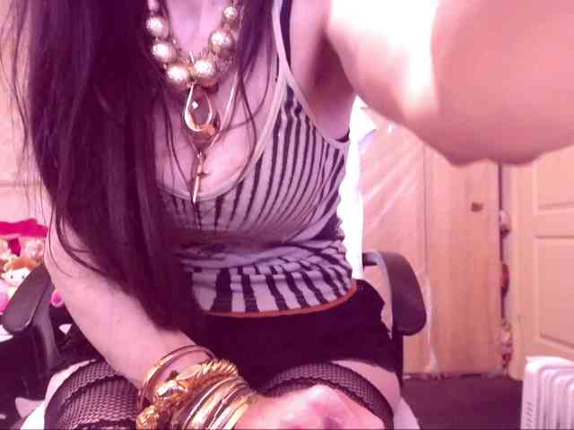 SpecialCerise webcam