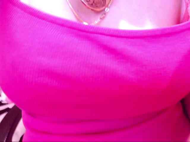 SpecialCerise webcam