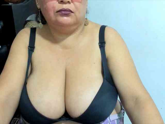 beckyummys webcam