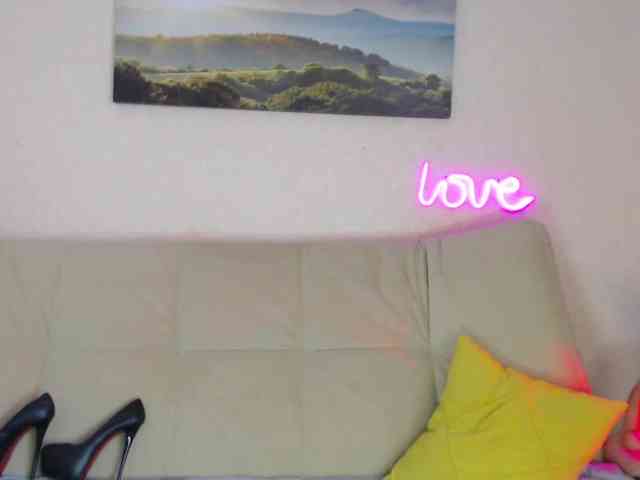 MariaModel webcam