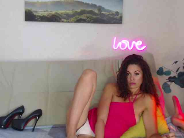MariaModel webcam