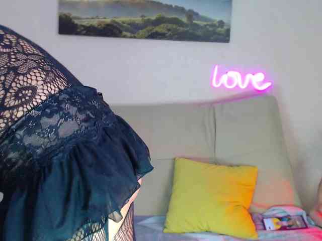 MariaModel webcam