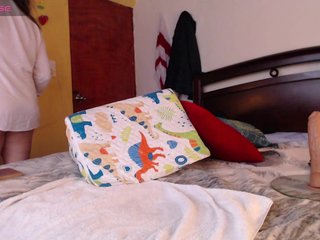 EmmaHenderson Porn Show