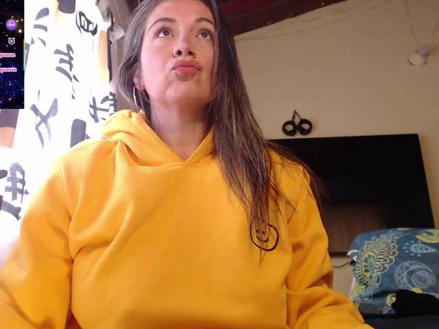 EmmaHenderson's BongaCams show and profile