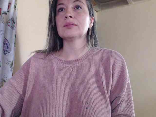 EmmaHenderson EmmaHenderson