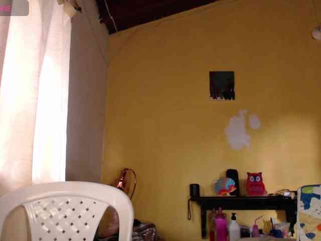 EmmaHenderson webcam