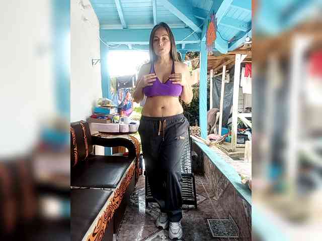 EmmaHenderson webcam