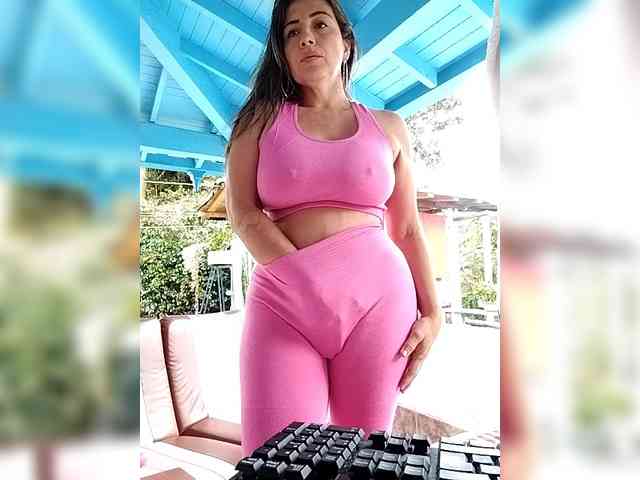 EmmaHenderson EmmaHenderson