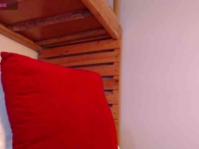 EmmaHenderson webcam