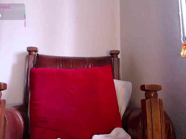 EmmaHenderson EmmaHenderson