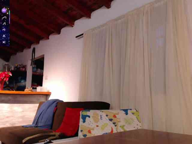 EmmaHenderson webcam