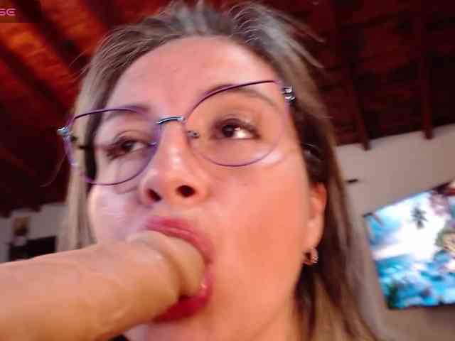 EmmaHenderson webcam