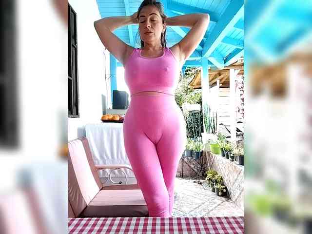 EmmaHenderson EmmaHenderson