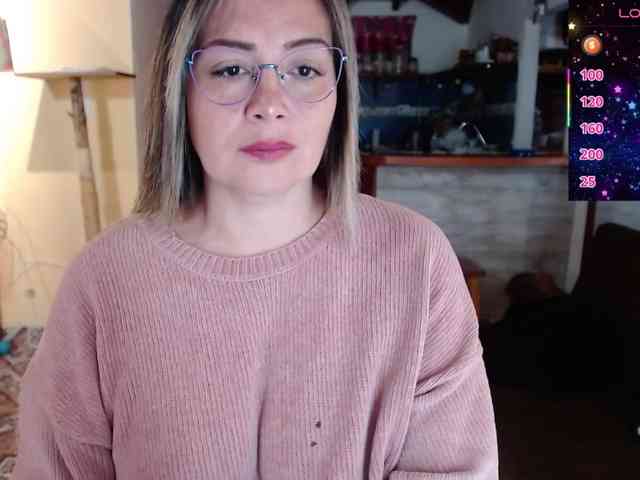 EmmaHenderson webcam