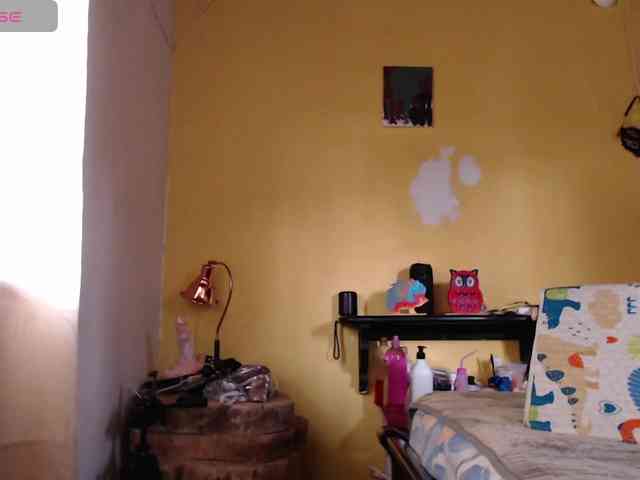 EmmaHenderson webcam