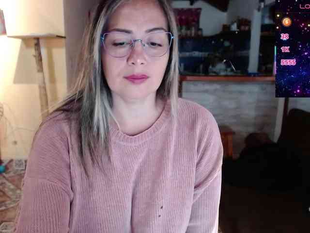 EmmaHenderson webcam