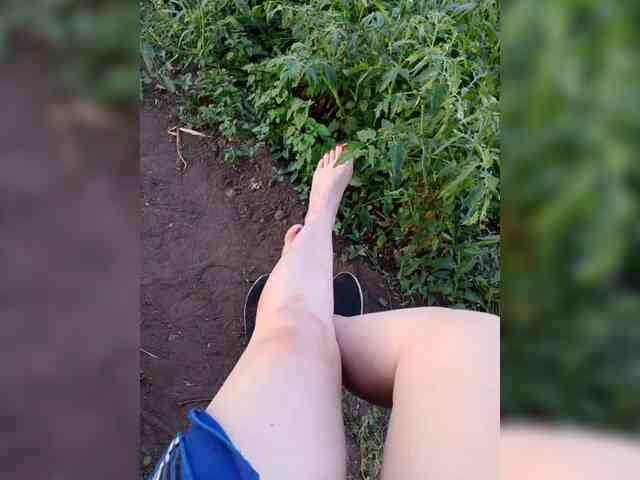 Neznakomka44 webcam