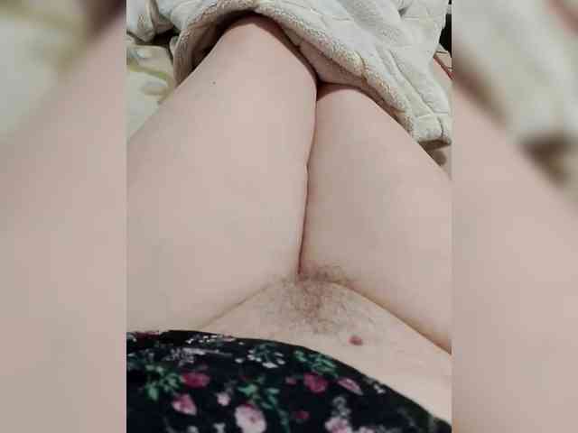 Neznakomka44 bongacams
