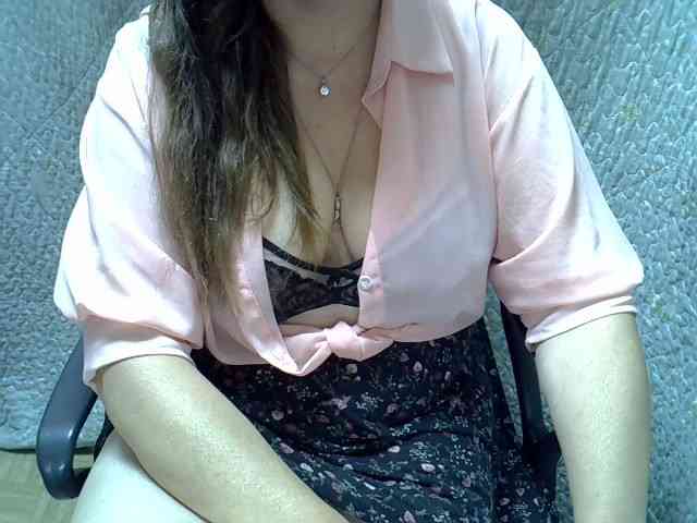 Neznakomka44 webcam