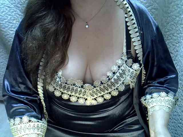 Neznakomka44 Live Webcam on BongaCams