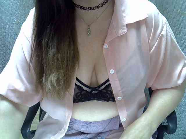 Neznakomka44 webcam
