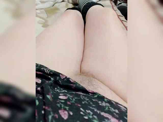 Neznakomka44 webcam