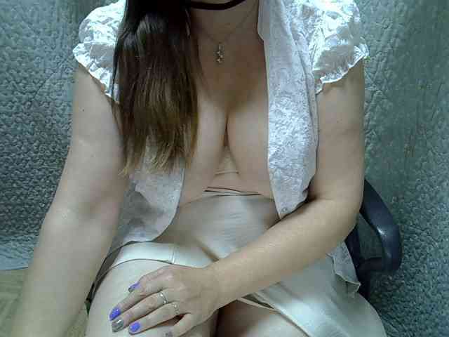 Neznakomka44 webcam
