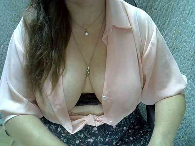 Neznakomka44 webcam