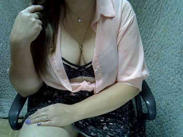Neznakomka44 webcam