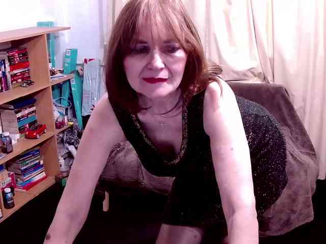 AngieGreen webcam