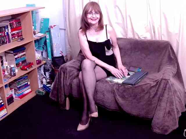 AngieGreen webcam