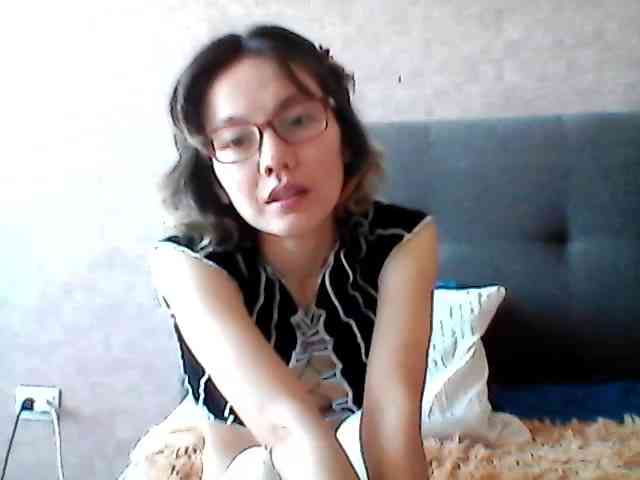 Bella9999 webcam