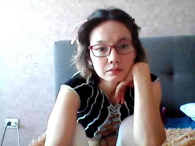 Bella9999 webcam