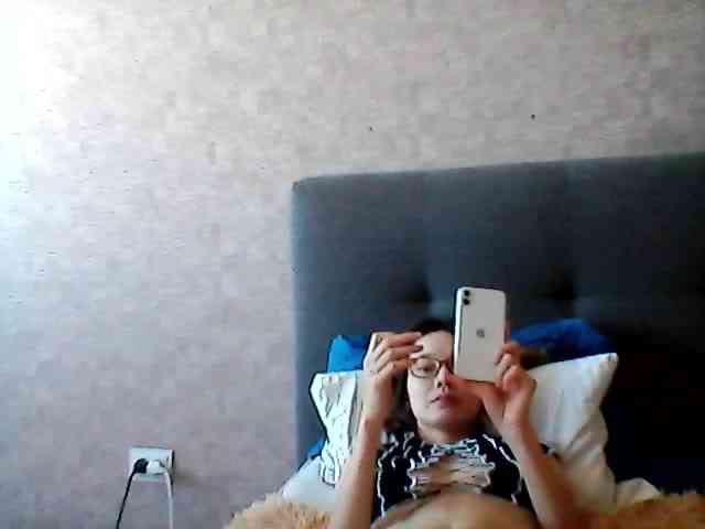 Bella9999 webcam